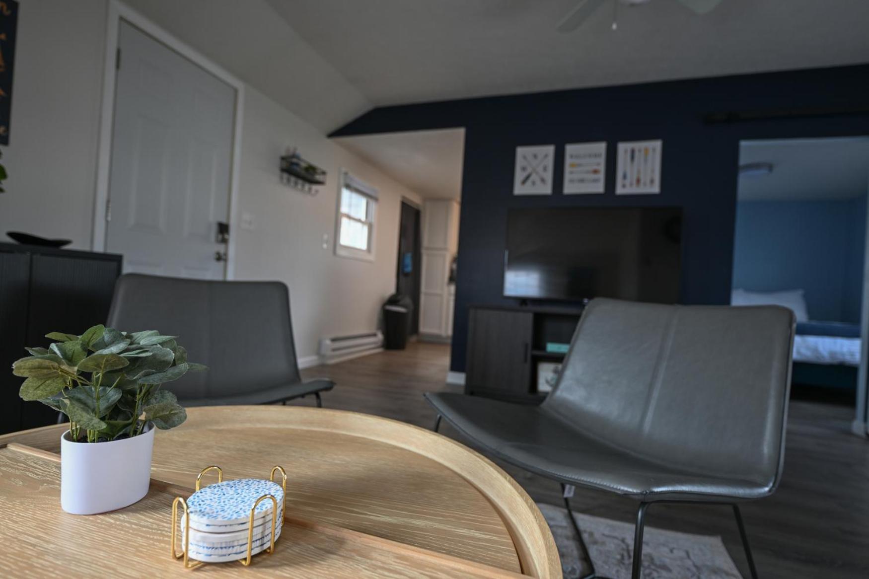 Recharge And Reconnect Your Cozy Vermilion Nest 외부 사진